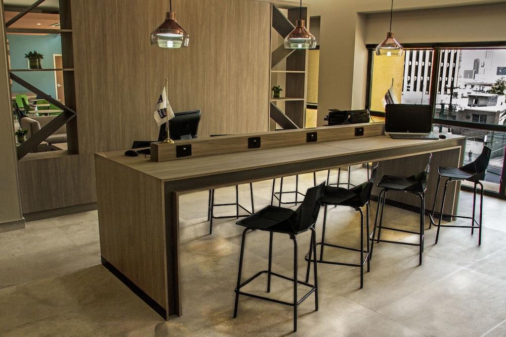 City Express Plus By Marriott Monterrey Galerias Luaran gambar