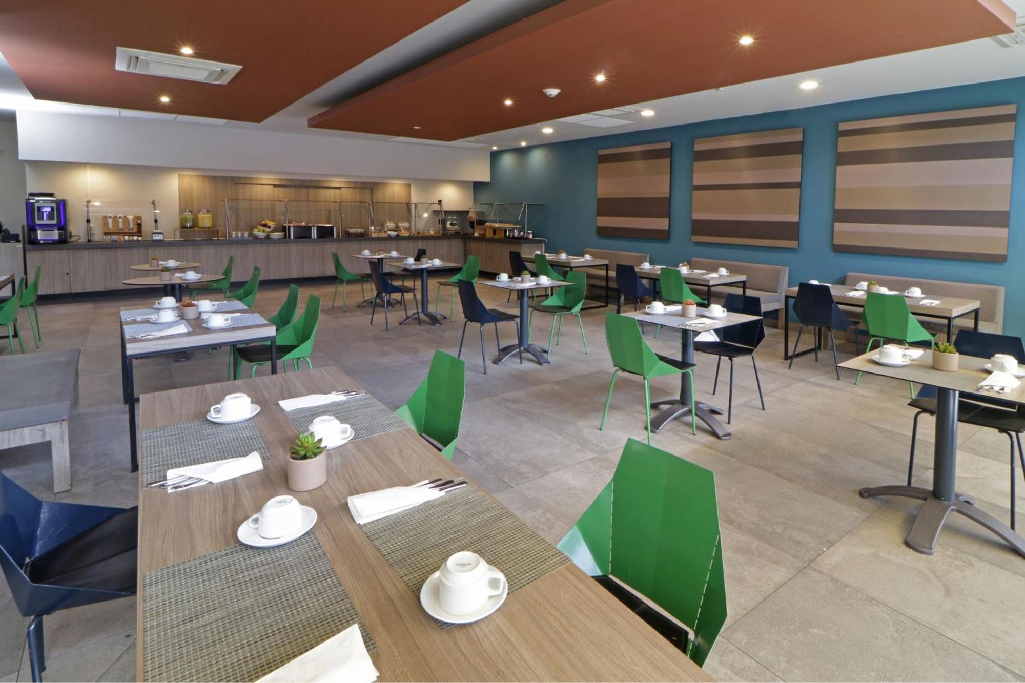 City Express Plus By Marriott Monterrey Galerias Luaran gambar