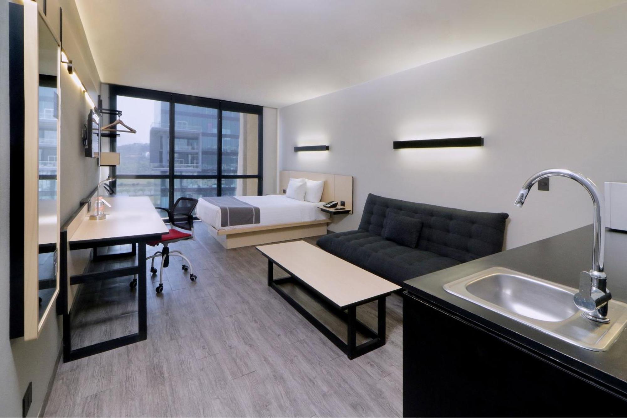City Express Plus By Marriott Monterrey Galerias Luaran gambar